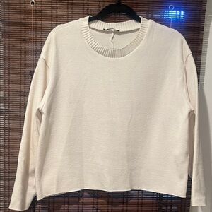 Zara Cream Crew Neck Sweater